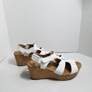 CLARKS COLLECTIONS SOFT CUSHION  WOMEN'S WEDGES SIZE 10